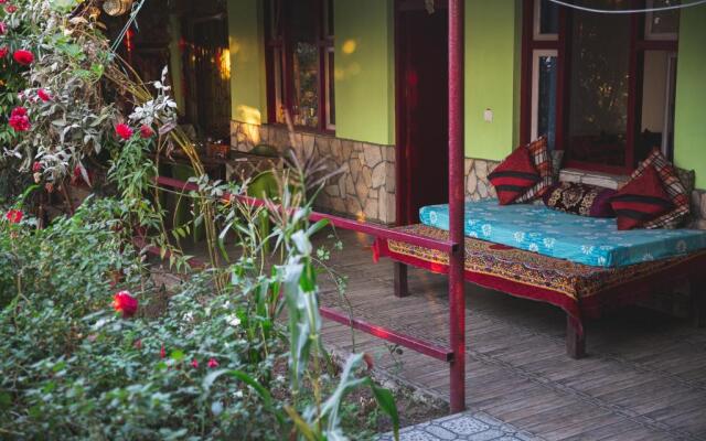 Jungal House