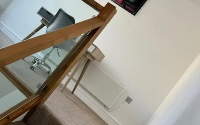 Leeds Apt - Hottub - Sleeps 6 - Special Occasions