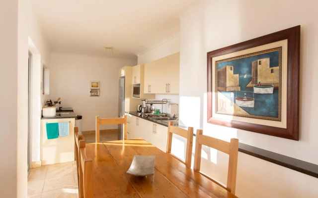 Infinity Blue Luxury Accommodation