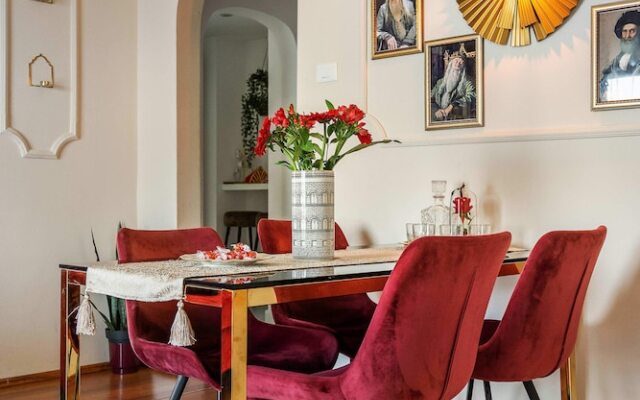 Holt - Gryffindor Tower