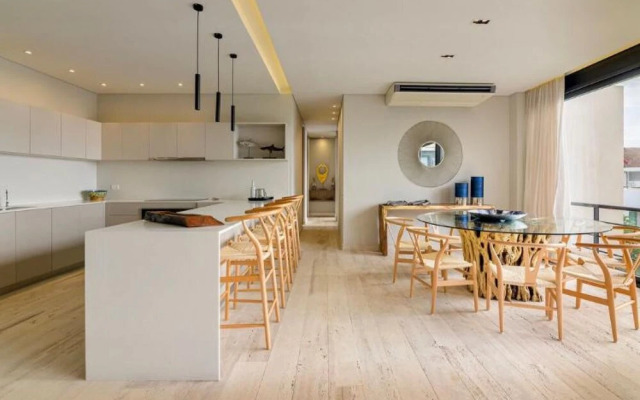 Elegant Apartment | Eco-Pool & Solarium | Speedy Wifi | Social Terrace | Concierge