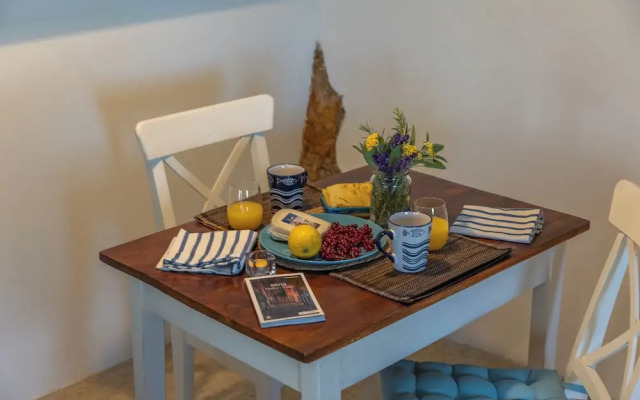 La Rocca Duo - Hidden In Istria