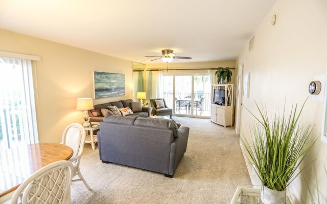 Sand Caper 208