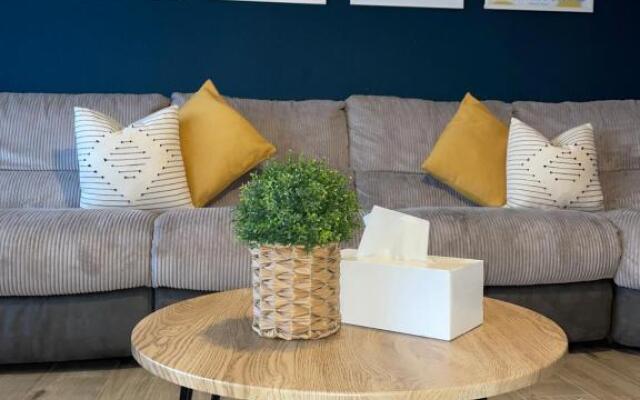 Ross Place Apartment