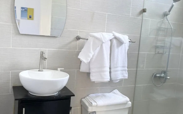 The White Rock Hotel BB