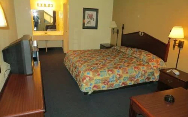 Budget Inn & Suites