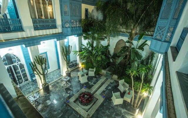 Riad Le Perroquet Bleu