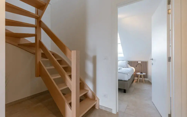 Spacious High-quality Duplex Apartment in Ostend