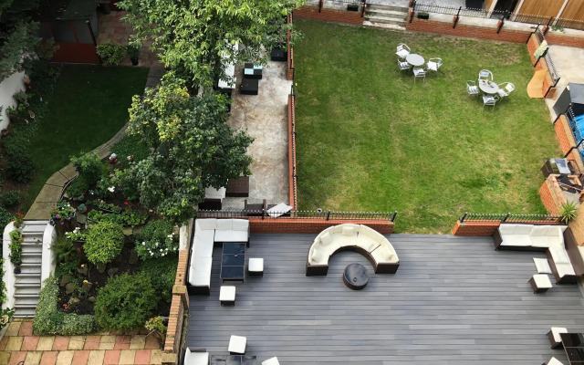 My Place Hotel