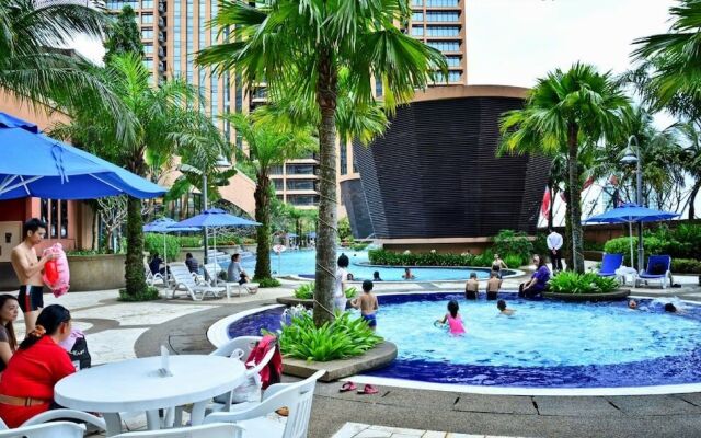 Kl Summer Suite at Times Square