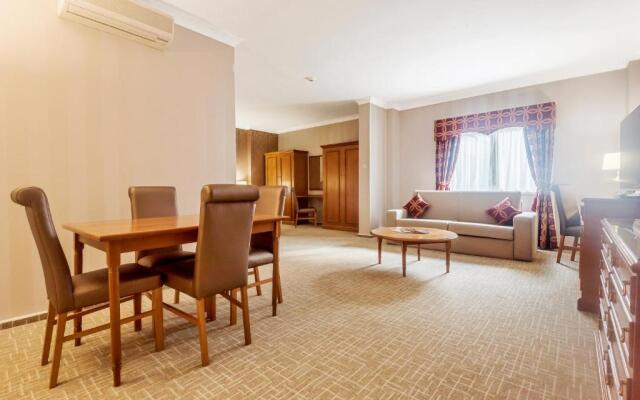 The Coppid Beech Hotel