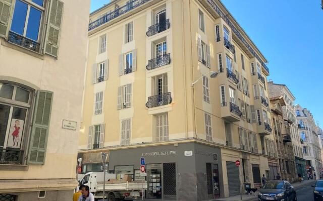 JEAN MEDECIN - Modern and brand new 1Br flat