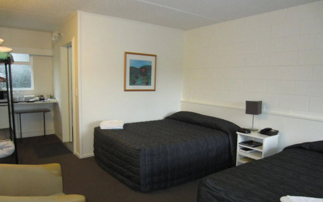 Midtown Motor Inn