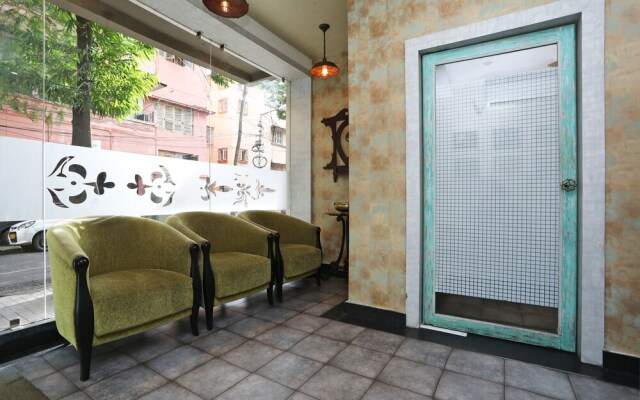 OYO 9125 Casa Broadway