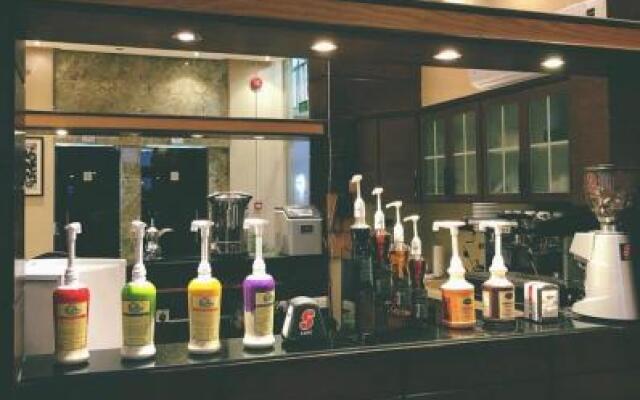 Dar Sadan Hotel Suites