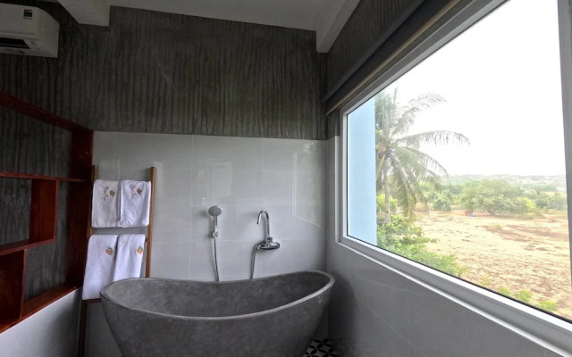 CHARM HON ROM VILLAS by SAZI