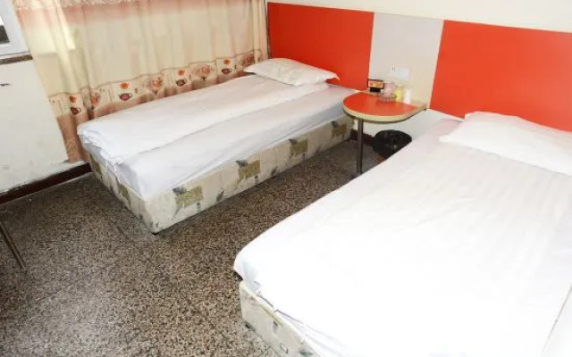 Estate Hotel