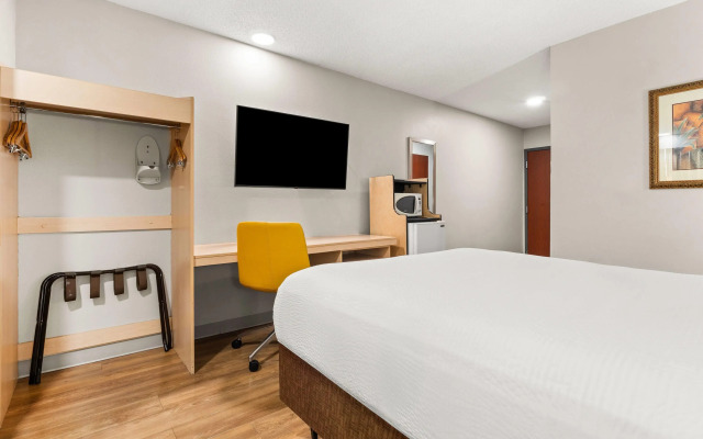 Microtel Inn & Suites by Wyndham Salisbury