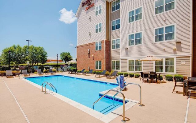 Residence Inn by Marriott Roanoke Airport