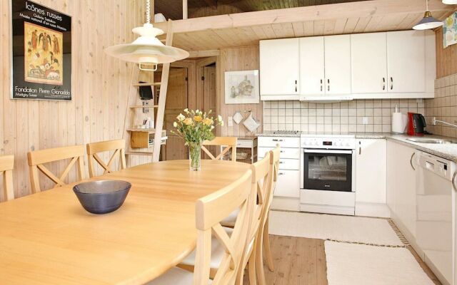 8 Person Holiday Home in Fjerritslev-by Traum