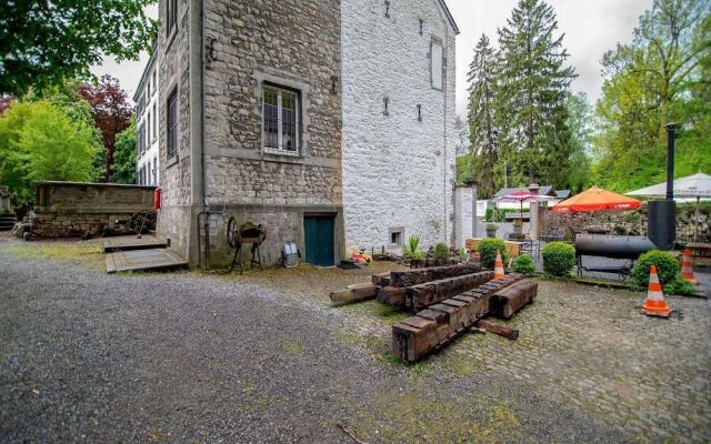Elegant Apartment in Aywaille near Forest