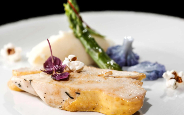 Hotel Mercure Luxembourg Kikuoka Golf & Spa