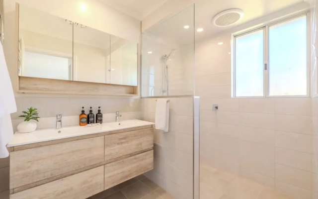 Seaview Heights by the BnB Collection