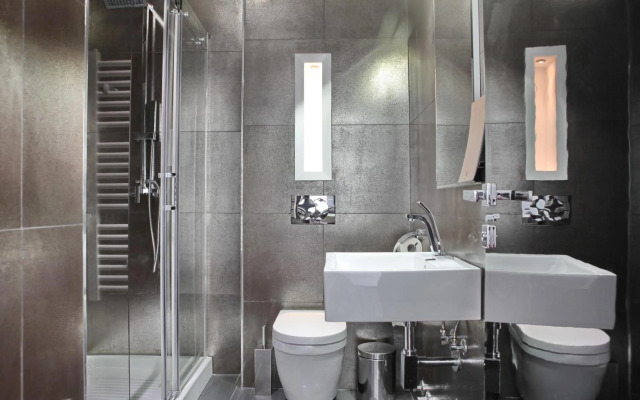Nova City Hotel Signature Collection