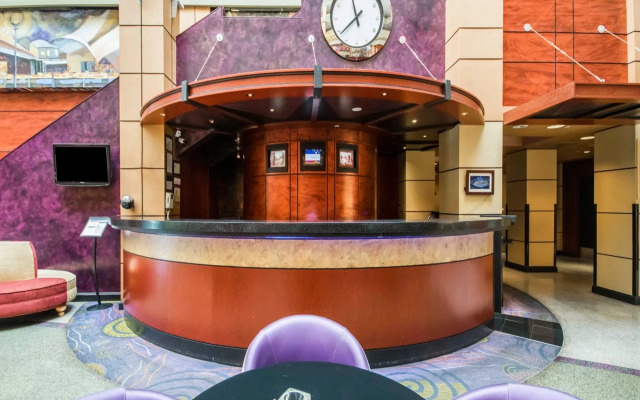 Pier 5 Hotel Baltimore