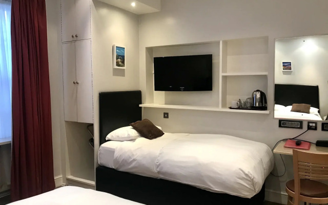 Rhodes Hotel
