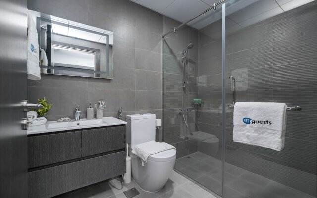 HiGuests - Bella Rose