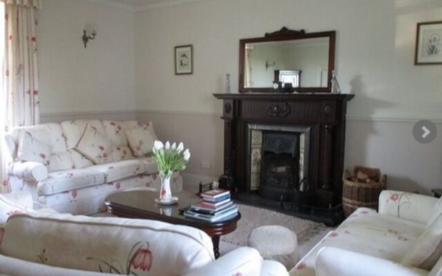 Grey Gables Farmhouse B&B