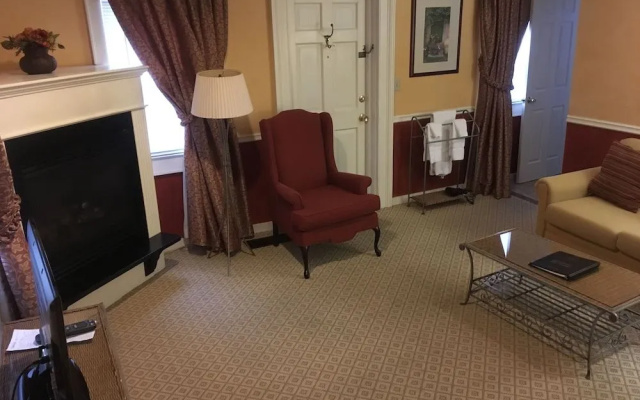 Delamater Inn