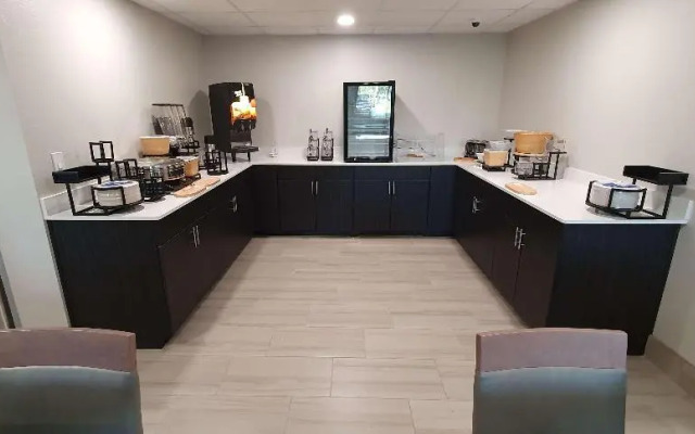 Best Western John Muir Inn