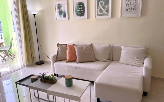 "quiet And Well-kept Apartment Garden Views. Playa Bavaro"