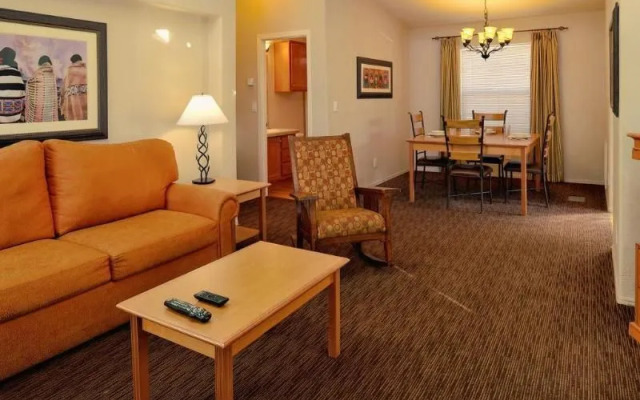 The Roundhouse Resort