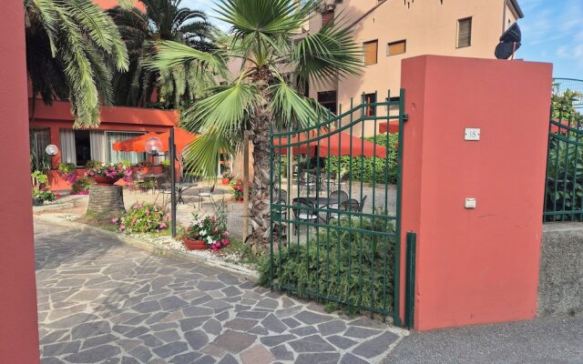 Fegina Deluxe 3 Bedrooms 3 Bathrooms