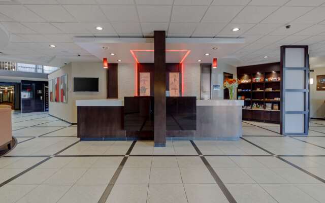 Best Western Premier Denham Inn & Suites