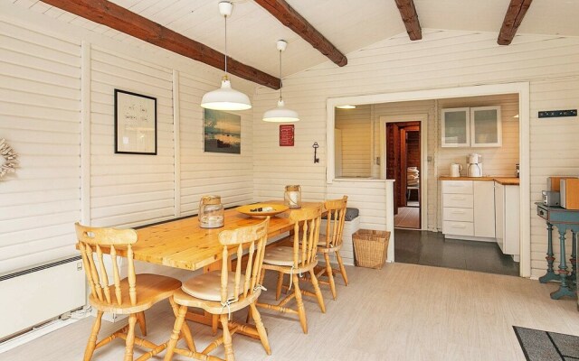 6 Person Holiday Home in Bogense