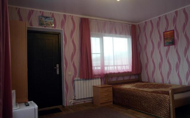 Na Rostovskoy 9 Guest House