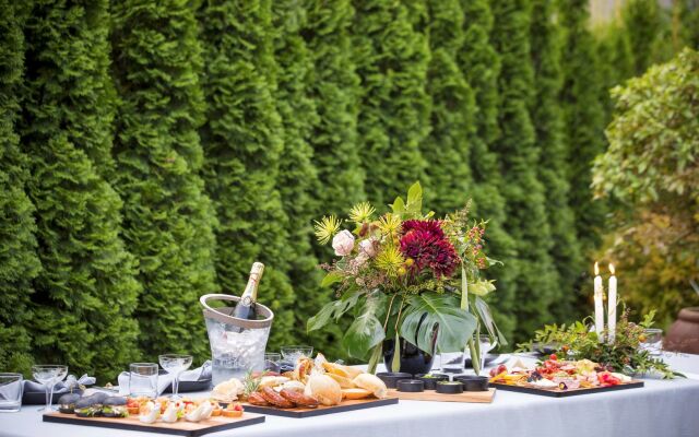 Chateau on the Park - Christchurch, a DoubleTree by Hilton