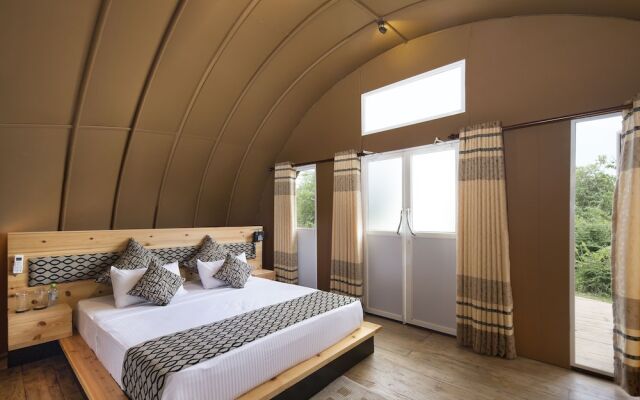 Leopard Nest - Glamping in Yala