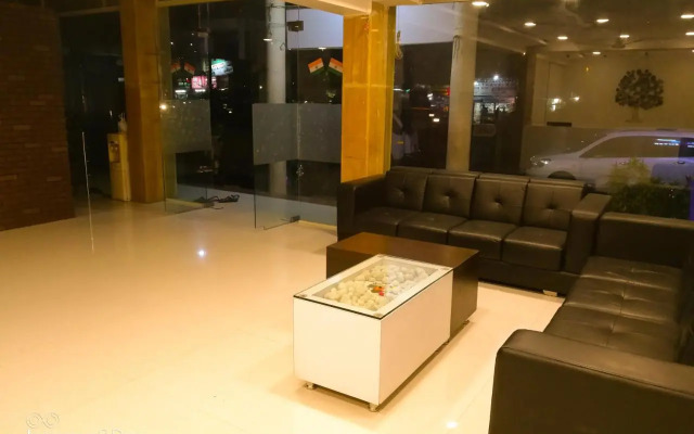 Hotel Neem Tree