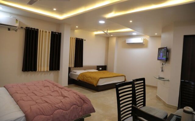 Hotel Lokpriya Inn