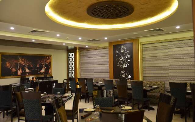 Ramada by Wyndham Varanasi Katesar