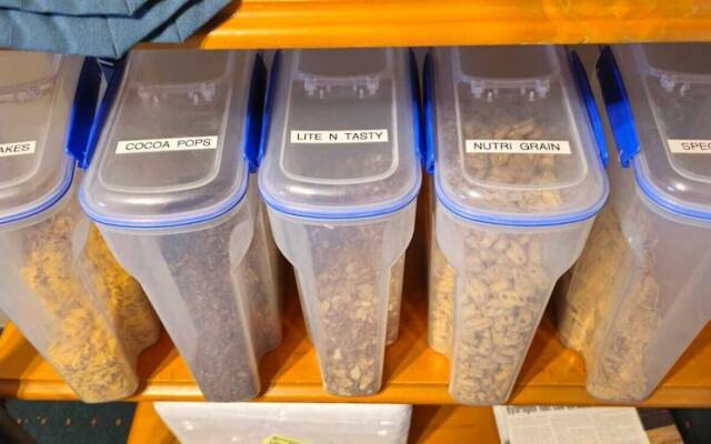 White Horse Inn Restaurant & Motel