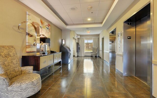 Holiday Inn Express & Suites Gonzales by IHG