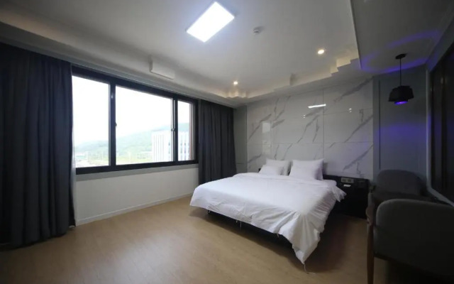 Busan Gangseo Gulangdong Besti Hotel