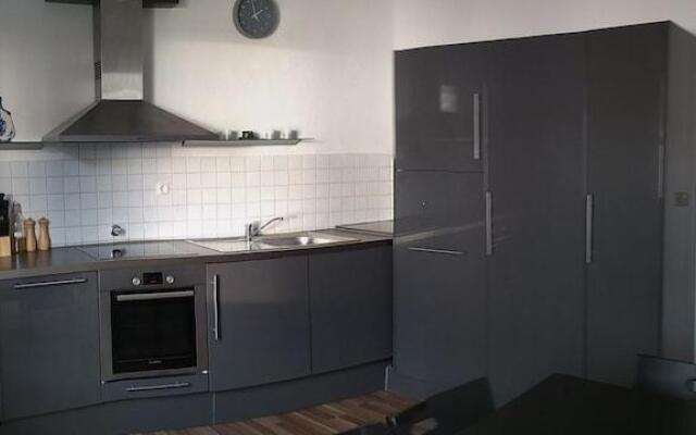 100 m2 - 3 room apartment