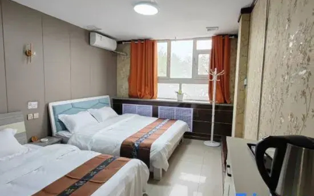 Korla Mengxinghe Hotel